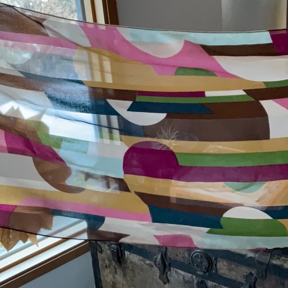 Sheer Scarf O/S - Picture 4 of 4